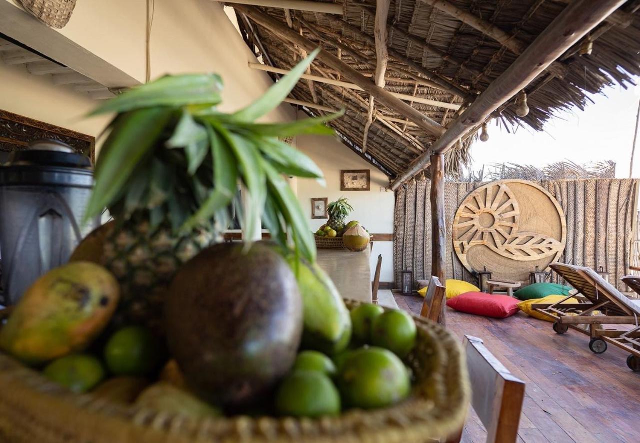 Sunrise Bed and Breakfast Jambiani  Buitenkant foto