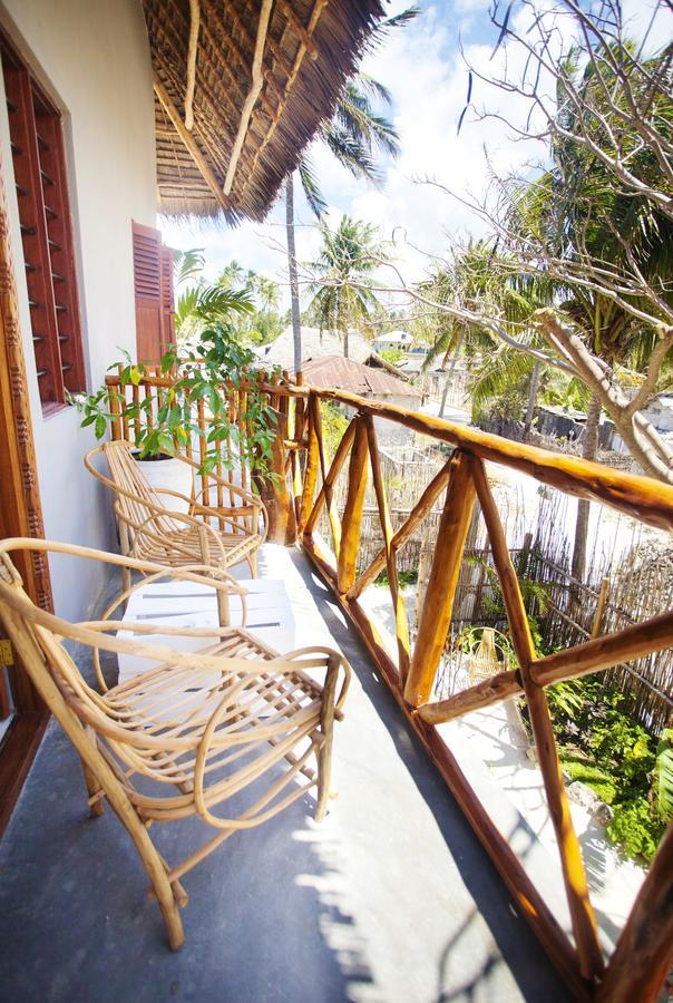 Sunrise Bed and Breakfast Jambiani  Buitenkant foto