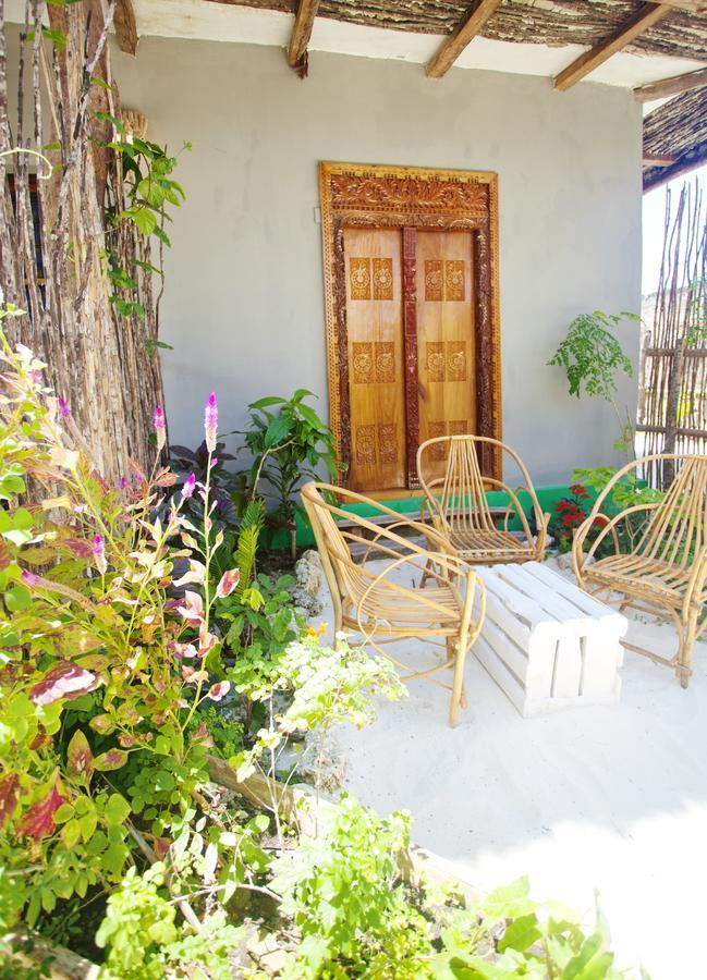 Sunrise Bed and Breakfast Jambiani  Buitenkant foto