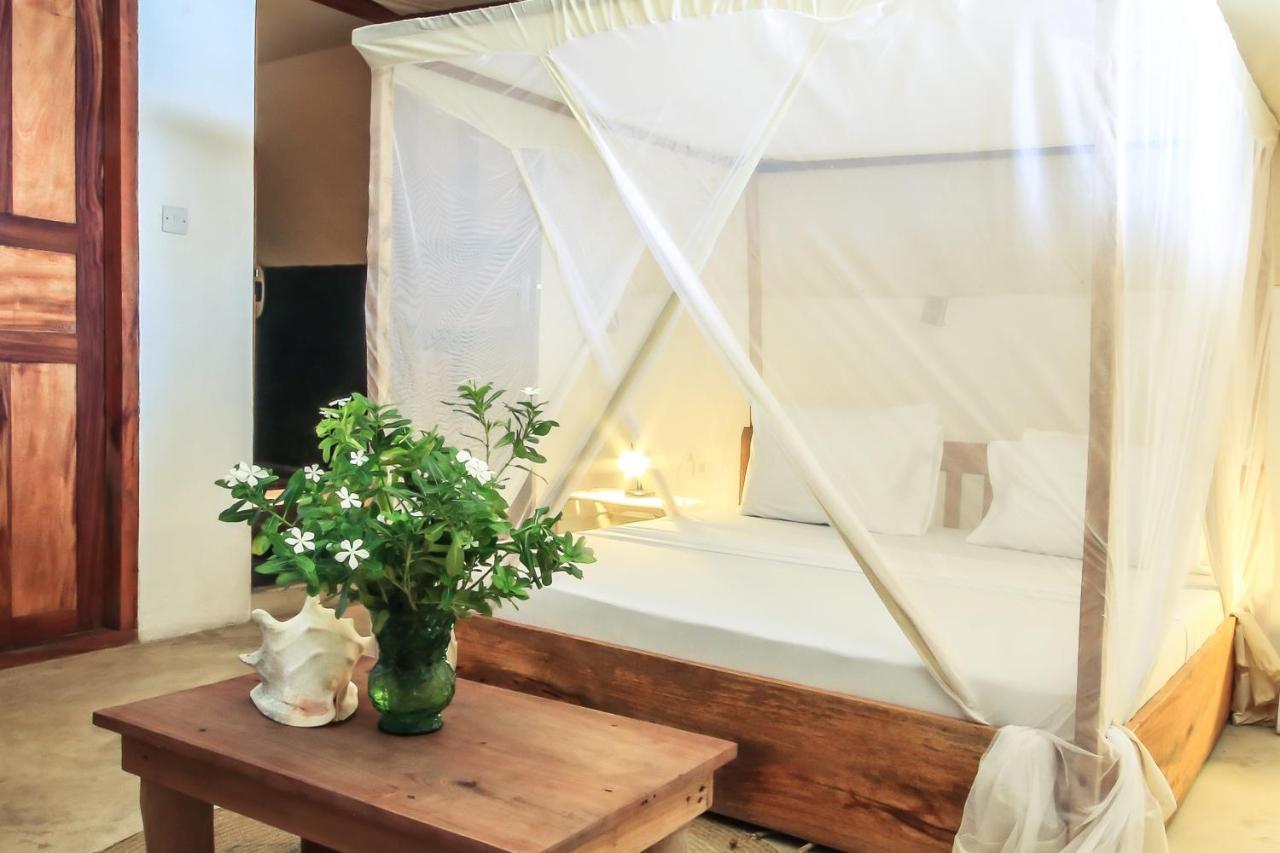 Sunrise Bed and Breakfast Jambiani  Buitenkant foto