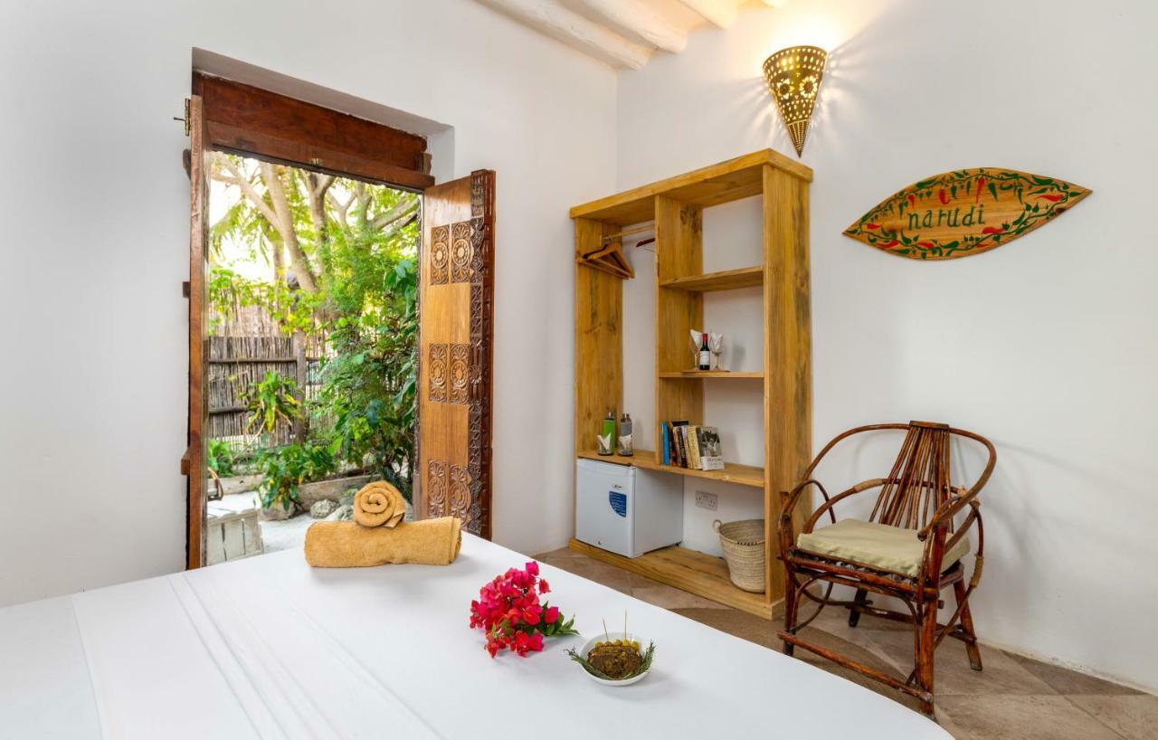 Sunrise Bed and Breakfast Jambiani  Buitenkant foto